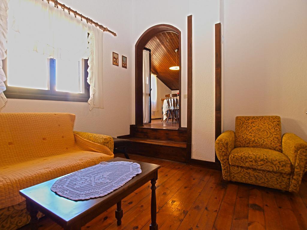 Apartments Antica Pula Exterior foto